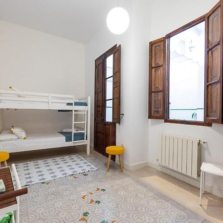 Ferienwohnung Florit Flats - Traditional House In El Cabanyal Valencia Exterior foto