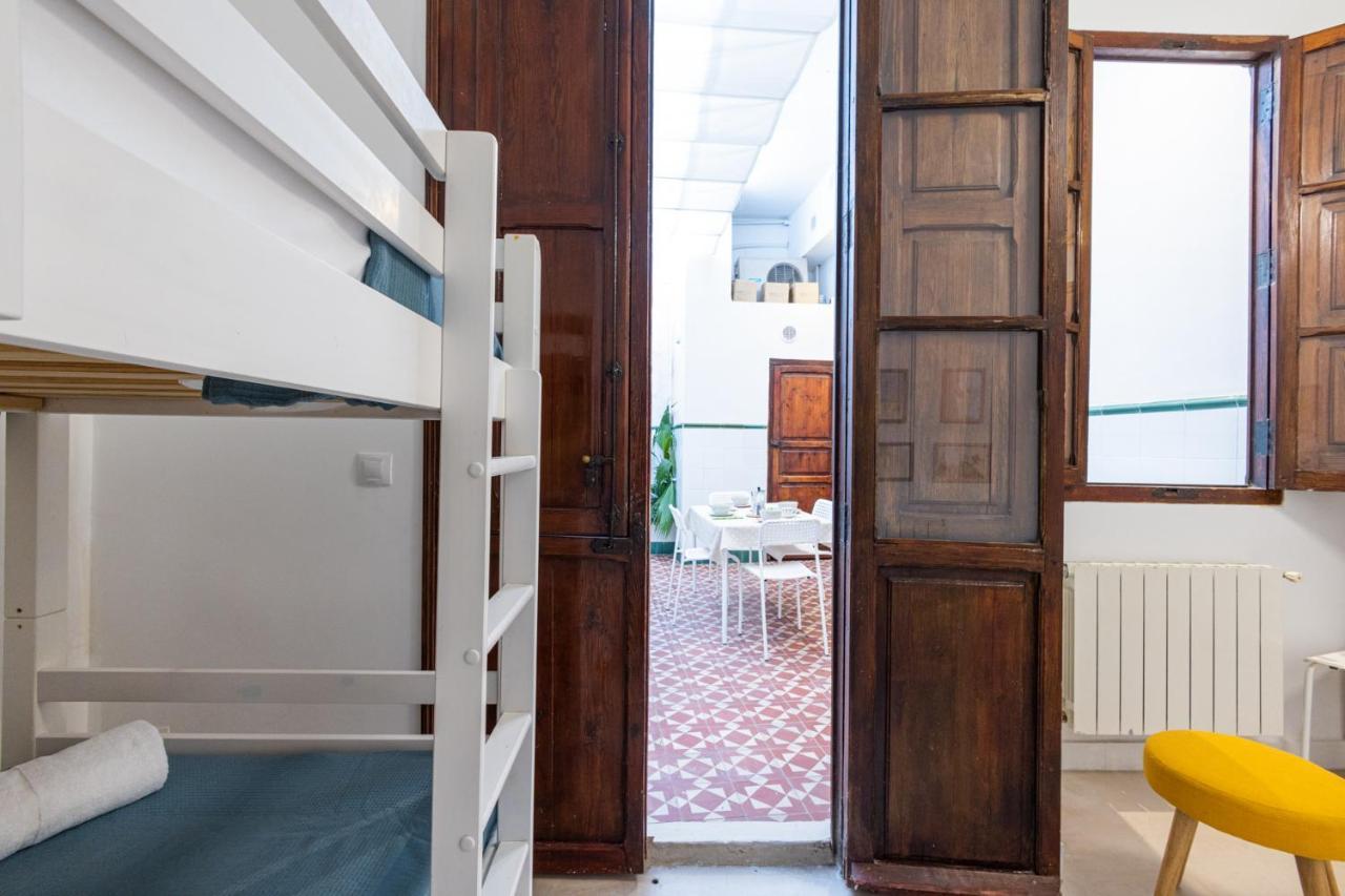 Ferienwohnung Florit Flats - Traditional House In El Cabanyal Valencia Exterior foto