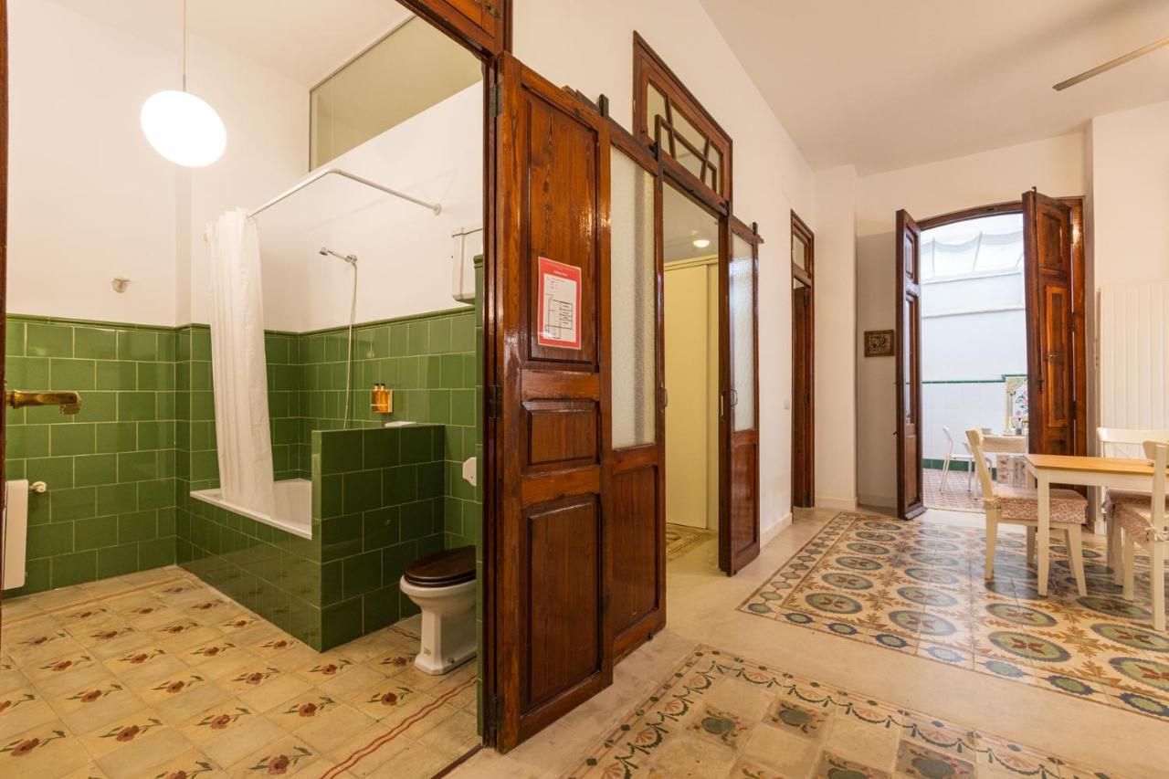 Ferienwohnung Florit Flats - Traditional House In El Cabanyal Valencia Exterior foto